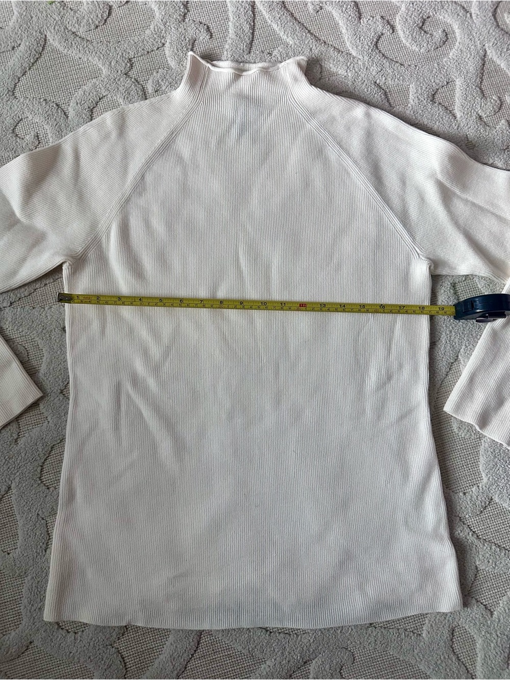 Gorgeous New Orvis XL Cream Mock Neck Long Sleeve Top - Picture 5 of 8